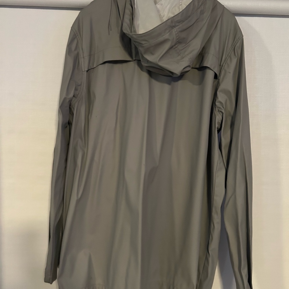Old Navy Men’s Rain Jacket with Hood Lightweight Raincoat
